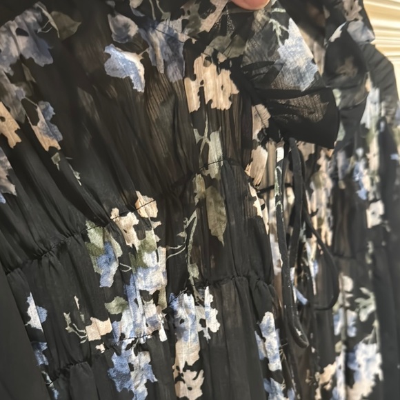 Women’s H&M Sheer Flowy Floral Black and Blue Maxi Dress Sz M - Picture 2 of 16